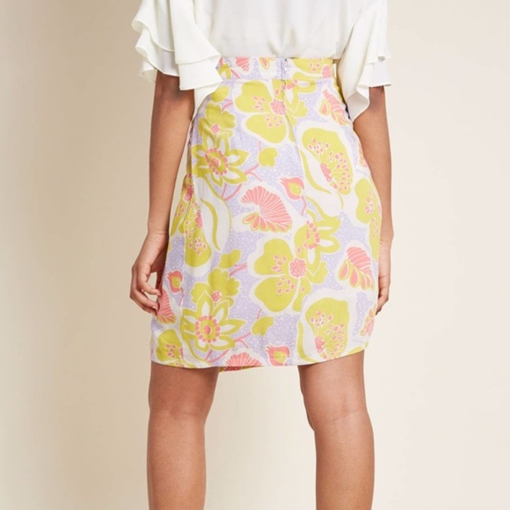 Modcloth Whole 'Lotta Loveliness Tropical Wrap Skirt Size S - Picture 7 of 11